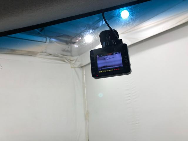 スペーシアカスタムＸＳ　走行６３１８４キロ／フルセグナビ／Ｂカメラ／ドラレコ１年保証距離無制限　走行距離６３１８４キロ　フルセグナビ　バックカメラ　ブルートゥース　ドラレコ　純正マット　オートライト　ＨＩＤヘッドランプ　片側電動スライドドア　電動格納式ドアミラー（埼玉県）の中古車