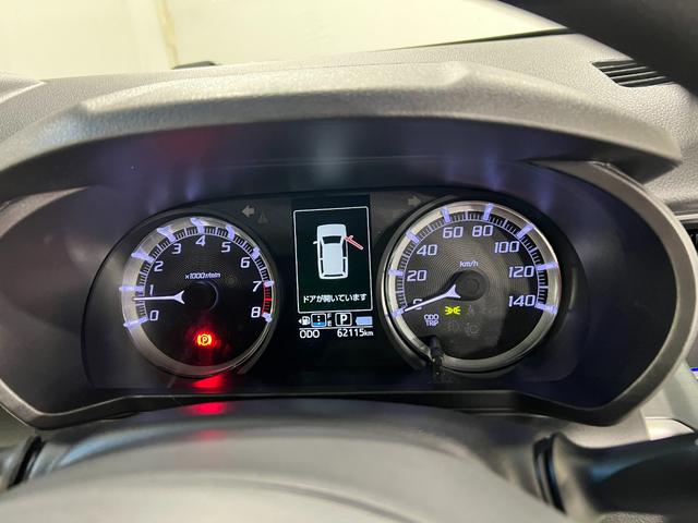 ムーヴカスタム　Ｘ　走行６２１１５キロ／ＬＥＤヘッドライト一年保証・走行距離無制限走行６２１１５キロ　助手席エアバック　純正カーペットマット　オートライト　ＬＥＤヘッドライト　ベンチシート　アイドリングストップ（埼玉県）の中古車