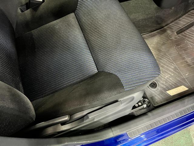 ムーヴカスタム　Ｘ　走行６２１１５キロ／ＬＥＤヘッドライト一年保証・走行距離無制限走行６２１１５キロ　助手席エアバック　純正カーペットマット　オートライト　ＬＥＤヘッドライト　ベンチシート　アイドリングストップ（埼玉県）の中古車