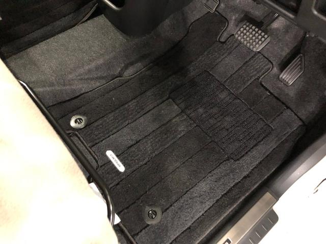 ムーヴキャンバスＧメイクアップＶＳ　ＳＡIII　走行１８２４９キロ／８型ナビ１年保証距離無制限　走行距離１８２４９キロ　純正フルセグナビ　パノラマモニター　ドラレコ　純正マット　サイドエアバッグ　ＬＥＤヘッドランプ　アイドリングストップ　シートヒーター　両側電動スライドドア（東京都）の中古車