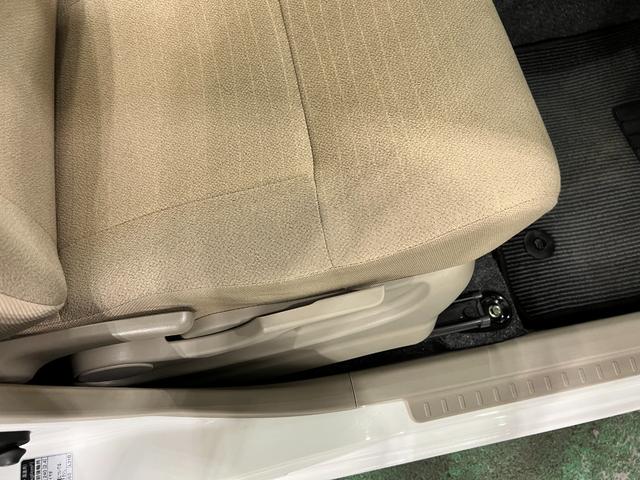 ムーヴＬ　ＳＡ　走行２１２３５キロ／ＣＤチューナー一年保証・走行距離無制限走行２１２３５キロ　助手席エアバック　純正カーペットマット　アイドリングストップ　ベンチシート　ＣＤチューナー（埼玉県）の中古車