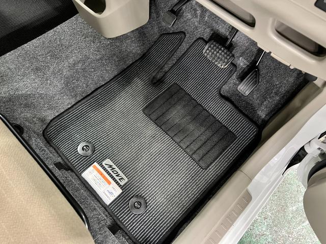 ムーヴＬ　ＳＡ　走行２１２３５キロ／ＣＤチューナー一年保証・走行距離無制限走行２１２３５キロ　助手席エアバック　純正カーペットマット　アイドリングストップ　ベンチシート　ＣＤチューナー（埼玉県）の中古車