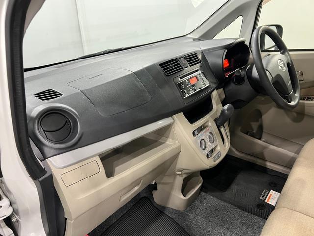 ムーヴＬ　ＳＡ　走行２１２３５キロ／ＣＤチューナー一年保証・走行距離無制限走行２１２３５キロ　助手席エアバック　純正カーペットマット　アイドリングストップ　ベンチシート　ＣＤチューナー（埼玉県）の中古車