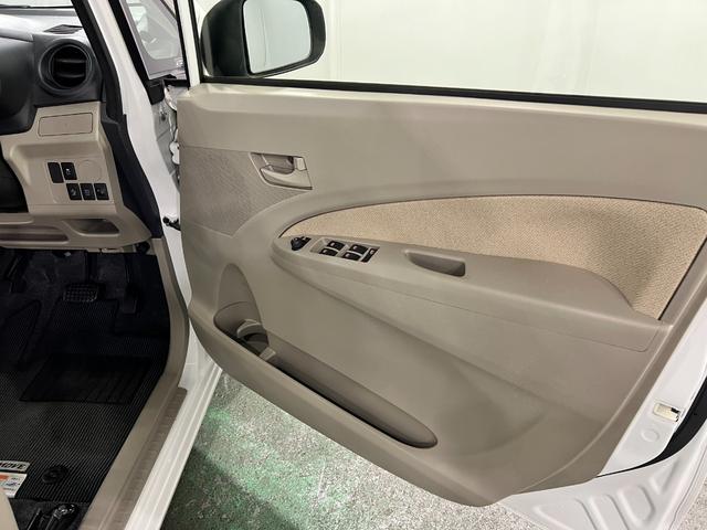 ムーヴＬ　ＳＡ　走行２１２３５キロ／ＣＤチューナー一年保証・走行距離無制限走行２１２３５キロ　助手席エアバック　純正カーペットマット　アイドリングストップ　ベンチシート　ＣＤチューナー（埼玉県）の中古車