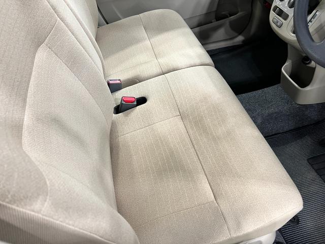 ムーヴＬ　ＳＡ　走行２１２３５キロ／ＣＤチューナー一年保証・走行距離無制限走行２１２３５キロ　助手席エアバック　純正カーペットマット　アイドリングストップ　ベンチシート　ＣＤチューナー（埼玉県）の中古車