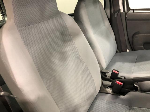 ハイゼットカーゴＤＸ　５ＭＴ／走行１００９１３キロ／車検整備付／タバコ焦穴有保証一年間・距離無制限付　５速マニュアル　スペアキー　キーレスエントリー　ゴムマット　純正ラジオ　スモークガラス（埼玉県）の中古車