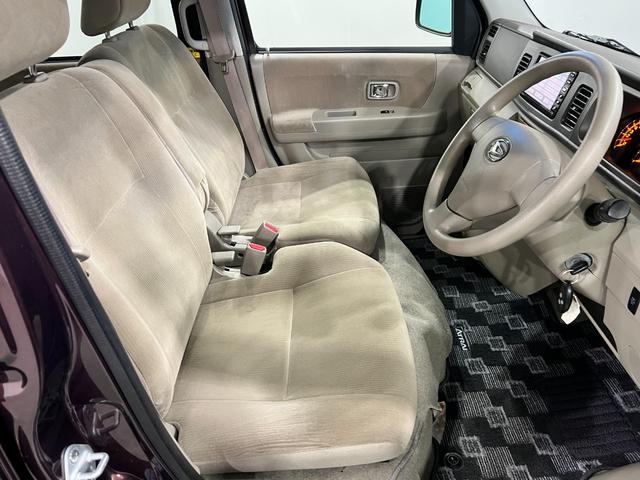 アトレーワゴンカスタムターボＲＳリミテッド　走行５５５２７キロ／４ＷＤ一年保証・走行距離無制限走行５５５２７キロ　４ＷＤ　ワンセグナビ　バックカメラ　ＨＩＤ　ＥＴＣ　片側電動スライドドア　純正カーペットマット（埼玉県）の中古車