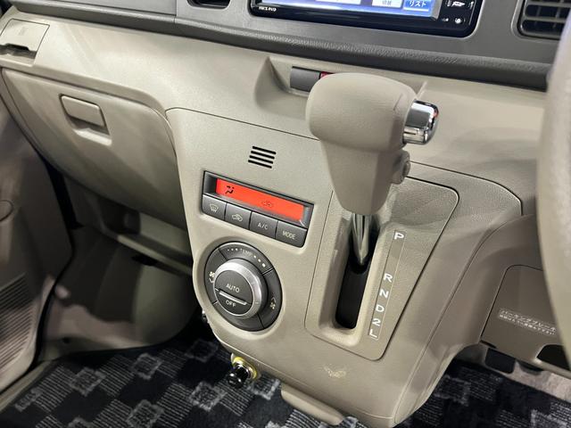 アトレーワゴンカスタムターボＲＳリミテッド　走行５５５２７キロ／４ＷＤ一年保証・走行距離無制限走行５５５２７キロ　４ＷＤ　ワンセグナビ　バックカメラ　ＨＩＤ　ＥＴＣ　片側電動スライドドア　純正カーペットマット（埼玉県）の中古車