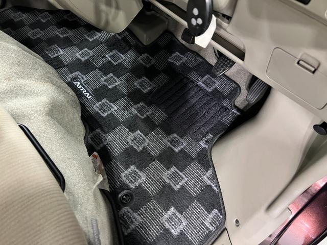 アトレーワゴンカスタムターボＲＳリミテッド　走行５５５２７キロ／４ＷＤ一年保証・走行距離無制限走行５５５２７キロ　４ＷＤ　ワンセグナビ　バックカメラ　ＨＩＤ　ＥＴＣ　片側電動スライドドア　純正カーペットマット（埼玉県）の中古車