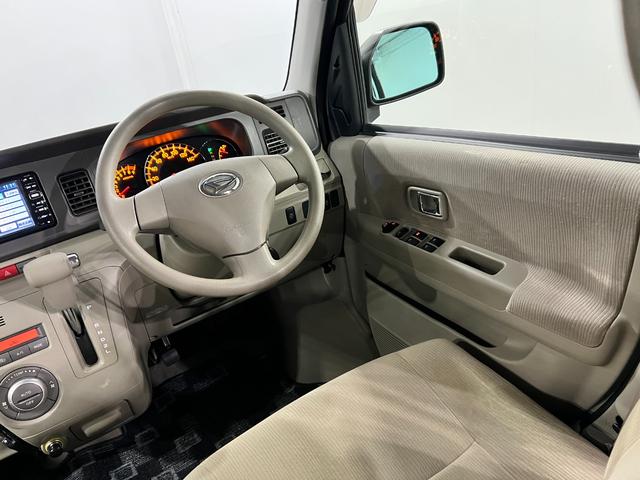 アトレーワゴンカスタムターボＲＳリミテッド　走行５５５２７キロ／４ＷＤ一年保証・走行距離無制限走行５５５２７キロ　４ＷＤ　ワンセグナビ　バックカメラ　ＨＩＤ　ＥＴＣ　片側電動スライドドア　純正カーペットマット（埼玉県）の中古車