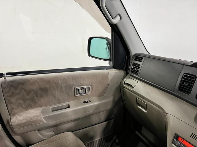 アトレーワゴンカスタムターボＲＳリミテッド　走行５５５２７キロ／４ＷＤ一年保証・走行距離無制限走行５５５２７キロ　４ＷＤ　ワンセグナビ　バックカメラ　ＨＩＤ　ＥＴＣ　片側電動スライドドア　純正カーペットマット（埼玉県）の中古車