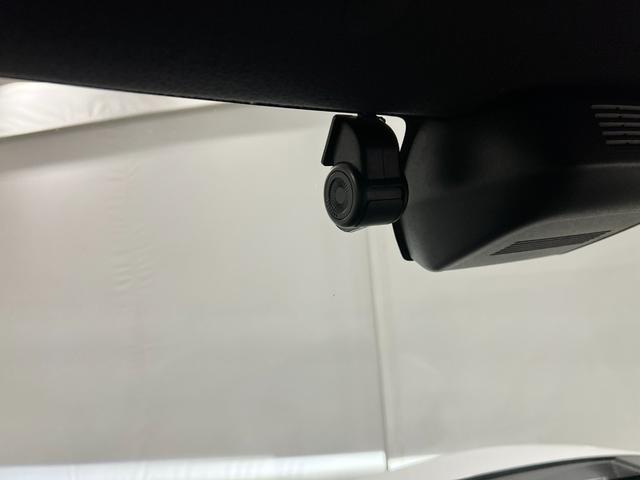 タントカスタムＸ　走行６３０７４キロ／ナビ／ドラレコ／バックカメラ一年保証・走行距離無制限走行６３０７４キロ　フルセグナビ　ブルートゥース　バックカメラ　ドラレコ　クリアランスソナー　ＬＥＤヘッドライト　シートヒーター　両側電動スライドドア（埼玉県）の中古車