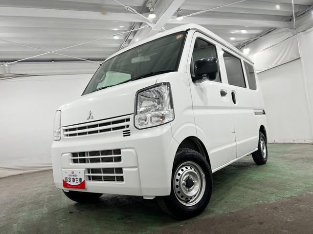 ミニキャブバンＭ　走行３５２８キロ／ＴＶレスナビ／ＥＴＣ／ＭＴ一年保証・走行距離無制限走行３５２８キロ　助手席エアバック　純正カーペットマット　ＴＶレスナビ　ブルートゥース　ＥＴＣ　ドラレコ（埼玉県）の中古車