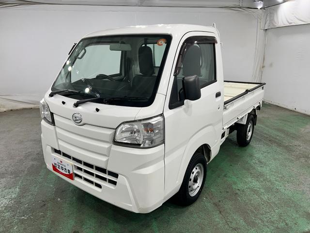 ハイゼットトラックスタンダード　４ＷＤ／ＭＴ車／走行４０９７１キロ／ラジオ１年保証距離無制限　走行距離４０９７１キロ　４ＷＤ　マニュアル車　ＦＭＡＭラジオ　純正フロアマット　マニュアルエアコン　取扱説明書（埼玉県）の中古車