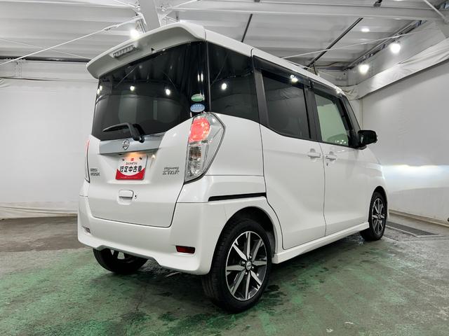 デイズルークスハイウェイスター　Ｘ　Ｖセレクション　走行２６１４５キロ１年保証距離無制限　走行距離２６１４５キロ　フルセグナビ　アラウンドビューモニター　純正マット　ＬＥＤヘッドランプ　アイドリングストップ　両側電動スライドドア（埼玉県）の中古車