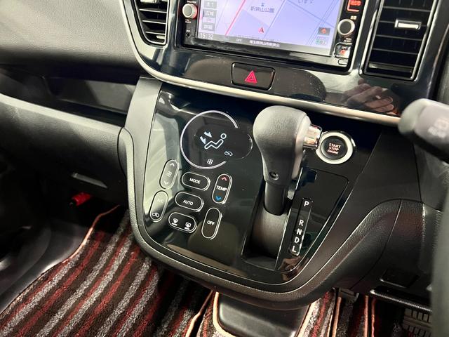 デイズルークスハイウェイスター　Ｘ　Ｖセレクション　走行２６１４５キロ１年保証距離無制限　走行距離２６１４５キロ　フルセグナビ　アラウンドビューモニター　純正マット　ＬＥＤヘッドランプ　アイドリングストップ　両側電動スライドドア（埼玉県）の中古車