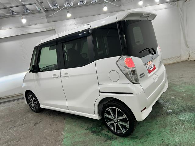 デイズルークスハイウェイスター　Ｘ　Ｖセレクション　走行２６１４５キロ１年保証距離無制限　走行距離２６１４５キロ　フルセグナビ　アラウンドビューモニター　純正マット　ＬＥＤヘッドランプ　アイドリングストップ　両側電動スライドドア（埼玉県）の中古車