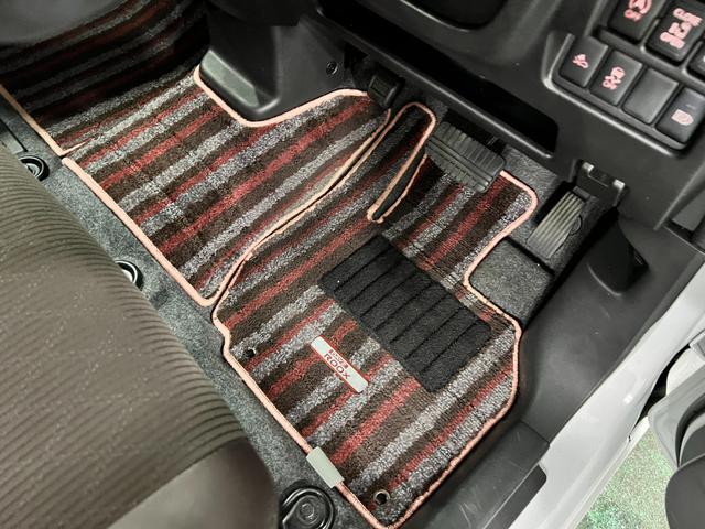 デイズルークスハイウェイスター　Ｘ　Ｖセレクション　走行２６１４５キロ１年保証距離無制限　走行距離２６１４５キロ　フルセグナビ　アラウンドビューモニター　純正マット　ＬＥＤヘッドランプ　アイドリングストップ　両側電動スライドドア（埼玉県）の中古車