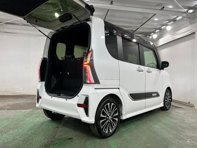 タントカスタムＲＳ　車検整備付／走行４１９０５キロ／ナビ／ドラレコ１年保証距離無制限　走行距離４１９０５キロ　純正フルセグナビ　パノラマモニター　ドラレコ　純正マット　サイドエアバッグ　ＬＥＤヘッドランプ　アイドリングストップ　シートヒーター　両側電動スライドドア（埼玉県）の中古車