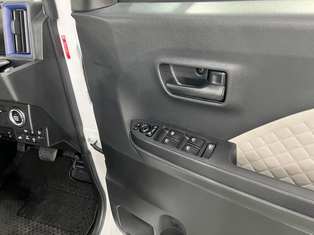 タントＸ　走行４７４５５キロ／車検整備付／ナビ／ドラレコ一年保証・走行距離無制限走行４７４５５キロ　車検整備付　フルセグナビ　ブルートゥース　バックカメラ　ドラレコ　オートライト　ＬＥＤヘッドライトシートヒーター　片側電動スライドドア（埼玉県）の中古車