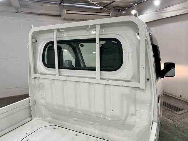 ハイゼットトラックスタンダード　走行１６８６７キロ／４ＷＤ／ＭＴ／スマアシ無一年保証・走行距離無制限走行１６８６７キロ　助手席エアバック　純正カーペットマット　クリアランスソナー　オートライト　アイドリングストップ（埼玉県）の中古車