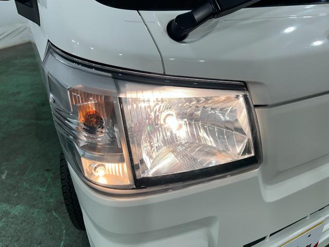 ハイゼットトラックスタンダード　走行１６８６７キロ／４ＷＤ／ＭＴ／スマアシ無一年保証・走行距離無制限走行１６８６７キロ　助手席エアバック　純正カーペットマット　クリアランスソナー　オートライト　アイドリングストップ（埼玉県）の中古車