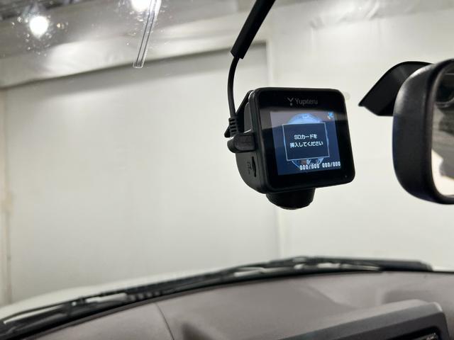 コペンセロ　走行７１２９３キロ／ワンセグナビ／ドラレコ／マット１年保証距離無制限　走行距離７１２９３キロ　ワンセグナビ　ドライブレコーダー　純正カーペットマット　助手席エアバッグ　ＬＥＤヘッドランプ　アイドリングストップ　シートヒーター（埼玉県）の中古車