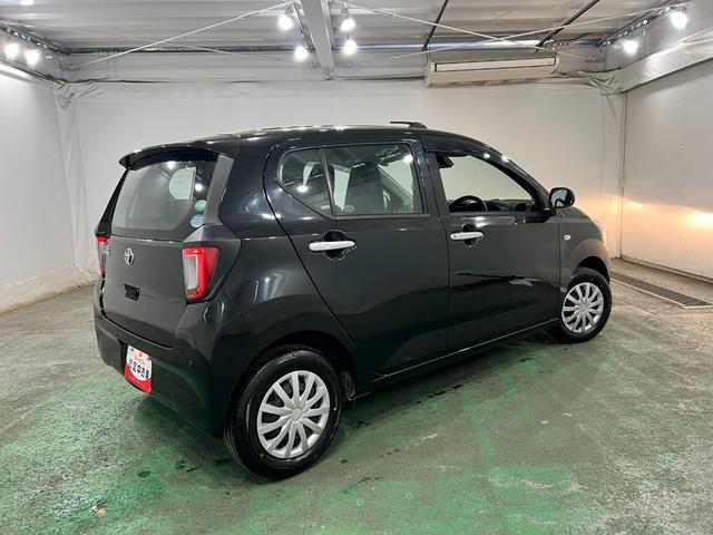 ピクシスエポックＬ　ＳＡIII　走行８５７１４キロ／ＣＤチューナー純正マット１年保証距離無制限　走行距離８５７１４キロ　ＣＤチューナー　純正カーペットマット　助手席エアバッグ　クリアランスソナー　オートマチックハイビーム　アイドリングストップ　スマートアシスト３（埼玉県）の中古車