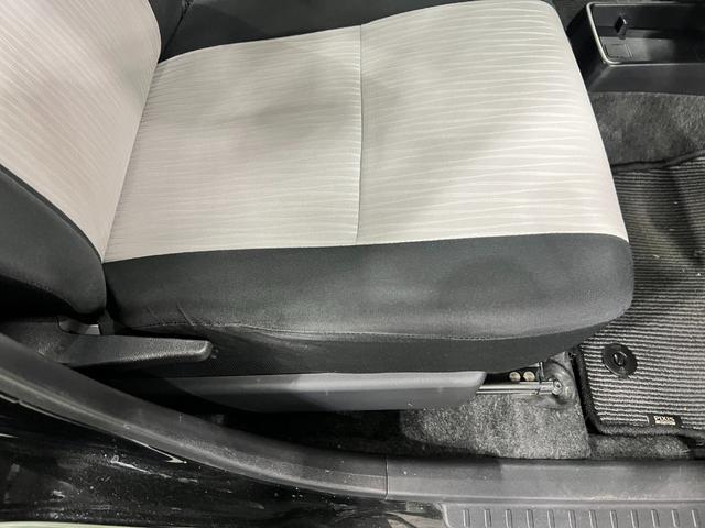 ピクシスエポックＬ　ＳＡIII　走行８５７１４キロ／ＣＤチューナー純正マット１年保証距離無制限　走行距離８５７１４キロ　ＣＤチューナー　純正カーペットマット　助手席エアバッグ　クリアランスソナー　オートマチックハイビーム　アイドリングストップ　スマートアシスト３（埼玉県）の中古車