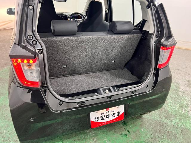 ピクシスエポックＬ　ＳＡIII　走行８５７１４キロ／ＣＤチューナー純正マット１年保証距離無制限　走行距離８５７１４キロ　ＣＤチューナー　純正カーペットマット　助手席エアバッグ　クリアランスソナー　オートマチックハイビーム　アイドリングストップ　スマートアシスト３（埼玉県）の中古車