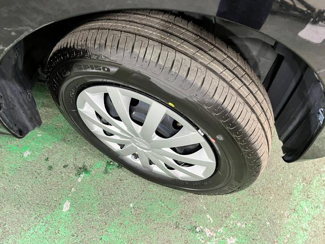 ピクシスエポックＬ　ＳＡIII　走行８５７１４キロ／ＣＤチューナー純正マット１年保証距離無制限　走行距離８５７１４キロ　ＣＤチューナー　純正カーペットマット　助手席エアバッグ　クリアランスソナー　オートマチックハイビーム　アイドリングストップ　スマートアシスト３（埼玉県）の中古車