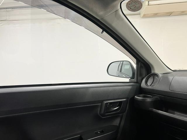 ピクシスエポックＬ　ＳＡIII　走行８５７１４キロ／ＣＤチューナー純正マット１年保証距離無制限　走行距離８５７１４キロ　ＣＤチューナー　純正カーペットマット　助手席エアバッグ　クリアランスソナー　オートマチックハイビーム　アイドリングストップ　スマートアシスト３（埼玉県）の中古車