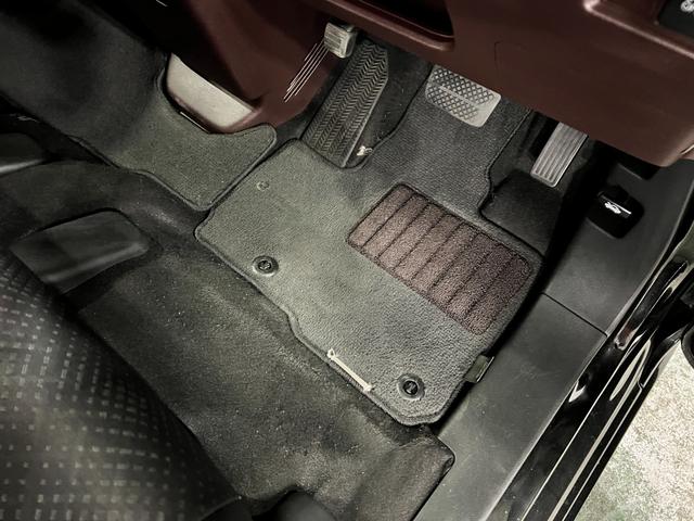 Ｎ−ＷＧＮカスタムＧ・Ａパッケージ　走行６２６５５キロ／ナビ／バックカメラ一年保証・走行距離無制限走行６２６５５キロ　ワンセグナビ　ブルートゥース　バックカメラ　サイドエアバック　オートライト　ＨＩＤ　ベンチシート（埼玉県）の中古車