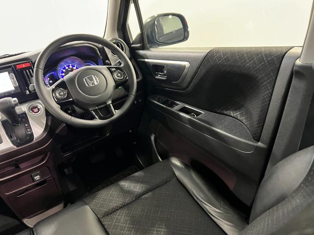 Ｎ−ＷＧＮカスタムＧ・Ａパッケージ　走行６２６５５キロ／ナビ／バックカメラ一年保証・走行距離無制限走行６２６５５キロ　ワンセグナビ　ブルートゥース　バックカメラ　サイドエアバック　オートライト　ＨＩＤ　ベンチシート（埼玉県）の中古車