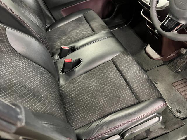 Ｎ−ＷＧＮカスタムＧ・Ａパッケージ　走行６２６５５キロ／ナビ／バックカメラ一年保証・走行距離無制限走行６２６５５キロ　ワンセグナビ　ブルートゥース　バックカメラ　サイドエアバック　オートライト　ＨＩＤ　ベンチシート（埼玉県）の中古車