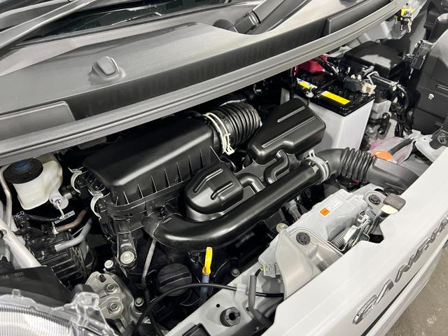 ムーヴキャンバスストライプスＧ　走行６６４７キロ／クリアランスソナー一年保証・走行距離無制限　走行６６４７キロ　サイドエアバック　クリアランスソナー　オートマチックハイビーム　オートライト　ＬＥＤヘッドライト　ベンチシート　シートヒーター　両側電動スライドドア（埼玉県）の中古車