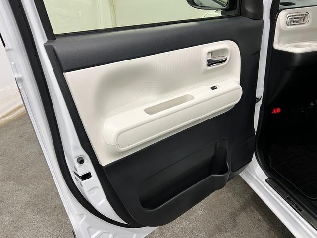 ムーヴキャンバスストライプスＧ　走行６６４７キロ／クリアランスソナー一年保証・走行距離無制限　走行６６４７キロ　サイドエアバック　クリアランスソナー　オートマチックハイビーム　オートライト　ＬＥＤヘッドライト　ベンチシート　シートヒーター　両側電動スライドドア（埼玉県）の中古車