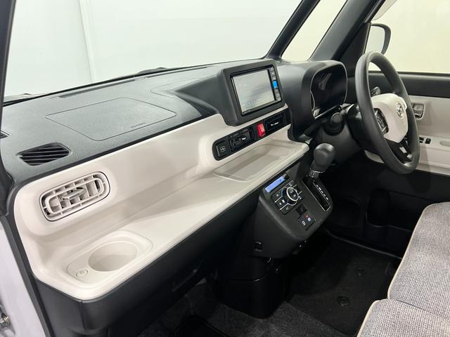 ムーヴキャンバスストライプスＧターボ　走行１４０７９キロ／ナビ／ドラレコ一年保証・走行距離無制限走行１４０７９キロ　フルセグナビ　ブルートゥース　バックカメラ　ドラレコ　ＥＴＣ　クリアランスソナー　オートライト　ＬＥＤヘッドライト　シートヒーター　両側電動スライドドア（埼玉県）の中古車