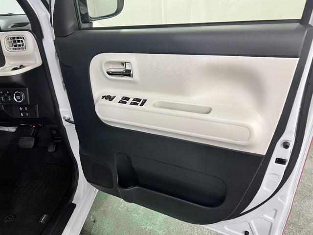 ムーヴキャンバスストライプスＧターボ　走行１４０７９キロ／ナビ／ドラレコ一年保証・走行距離無制限走行１４０７９キロ　フルセグナビ　ブルートゥース　バックカメラ　ドラレコ　ＥＴＣ　クリアランスソナー　オートライト　ＬＥＤヘッドライト　シートヒーター　両側電動スライドドア（埼玉県）の中古車