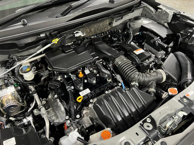 ロッキープレミアムG HEV 走行35440キロ/ナビ/バックカメラ一年保証・走行距離無制限走行35440キロ フルセグナビ バックカメラ ドラレコ オートライト LEDヘッドライト シートヒーター(埼玉県)の中古車