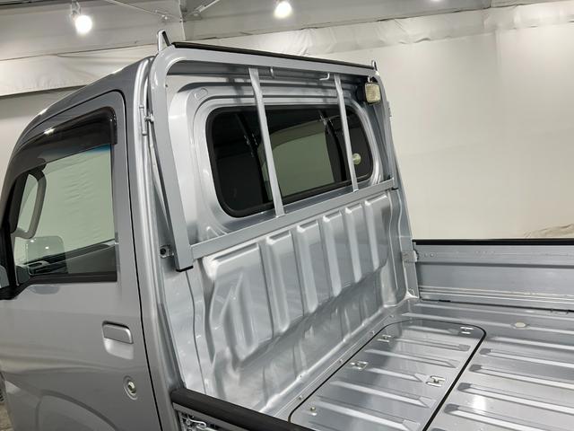 ハイゼットトラックエクストラＳＡIIIｔ　ＭＴ車／走行３８９２０キロ／マット１年保証距離無制限　走行距離３８９２０キロ　マニュアル車　ＣＤチューナー　純正フロアマット　荷台作業灯　キーレスエントリー　マニュアルエアコン（埼玉県）の中古車