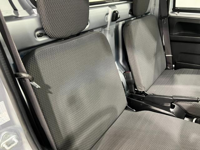 ハイゼットトラックエクストラＳＡIIIｔ　ＭＴ車／走行３８９２０キロ／マット１年保証距離無制限　走行距離３８９２０キロ　マニュアル車　ＣＤチューナー　純正フロアマット　荷台作業灯　キーレスエントリー　マニュアルエアコン（埼玉県）の中古車