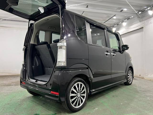 Ｎ−ＢＯＸカスタムＧ・ターボＡパッケージ　走行５８１５８キロ／両側電動スライド一年保証・走行距離無制限走行５８１５８キロ　助手席エアバック　ＥＴＣ　純正カーペットマット　サイドエアバック　オートライト　ＨＩＤ　両側電動スライドドア（東京都）の中古車