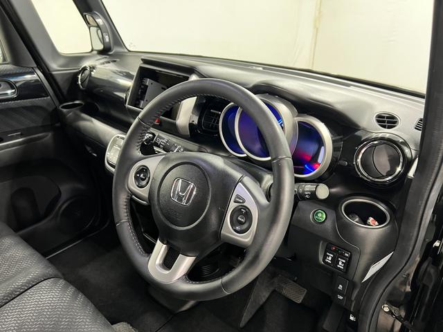 Ｎ−ＢＯＸカスタムＧ・ターボＡパッケージ　走行５８１５８キロ／両側電動スライド一年保証・走行距離無制限走行５８１５８キロ　助手席エアバック　ＥＴＣ　純正カーペットマット　サイドエアバック　オートライト　ＨＩＤ　両側電動スライドドア（東京都）の中古車