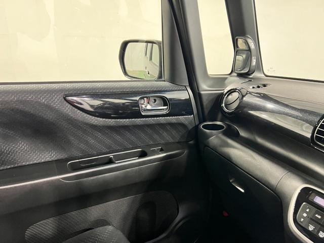 Ｎ−ＢＯＸカスタムＧ・ターボＡパッケージ　走行５８１５８キロ／両側電動スライド一年保証・走行距離無制限走行５８１５８キロ　助手席エアバック　ＥＴＣ　純正カーペットマット　サイドエアバック　オートライト　ＨＩＤ　両側電動スライドドア（東京都）の中古車