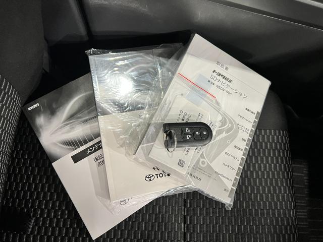 ピクシスメガＬ　ＳＡIII　車検整備付／走行１７３４８キロ／ナビドラレコ１年保証距離無制限　走行距離１７３４８キロ　ワンセグナビ　バックカメラ　ドラレコ　純正マット　オートライト　アイドリングストップ　両側電動スライドドア　オート格納式ドアミラー　プッシュボタンスタート（埼玉県）の中古車