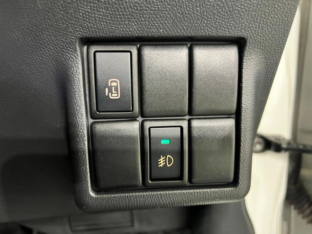 ルークスハイウェイスター　走行６９５５０キロ／ワンセグナビ／マット１年保証距離無制限　走行距離６９５５０キロ　ワンセグナビ　純正マット　助手席エアバッグ　オートライト　ＨＩＤヘッドランプ　片側電動スライドドア（埼玉県）の中古車