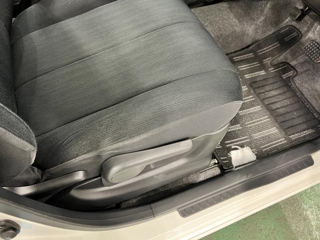 タントエグゼＧ　走行３０４７８キロ／コーナーセンサー一年保証・走行距離無制限走行３０４７８キロ　助手席エアバック　純正カーペットマット　ＣＤチューナー　コーナーセンサー　キーフリー（埼玉県）の中古車