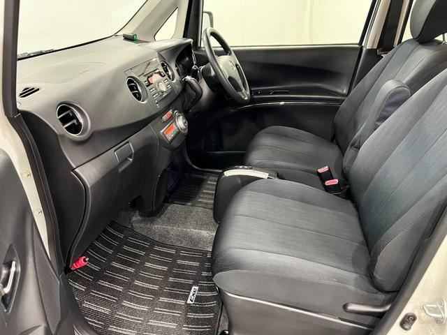 タントエグゼＧ　走行３０４７８キロ／コーナーセンサー一年保証・走行距離無制限走行３０４７８キロ　助手席エアバック　純正カーペットマット　ＣＤチューナー　コーナーセンサー　キーフリー（埼玉県）の中古車