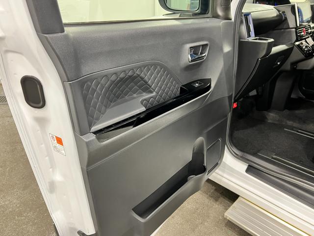 タントカスタムRSスタイルセレクション 走行95270キロ/ナビ1年保証距離無制限 走行距離95270キロ 純正フルセグナビ バックカメラ ドラレコ 純正マット サイドエアバッグ LEDヘッドランプ アイドリングストップ シートヒーター 両側電動スライドドア(埼玉県)の中古車